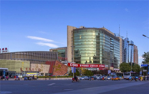 海淀文化艺术大厦周边环境